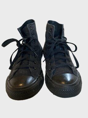Chuck Taylor All-Star Canvas Hi Tops black on black Size 6